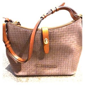Dooney & Bourke shoulder bag